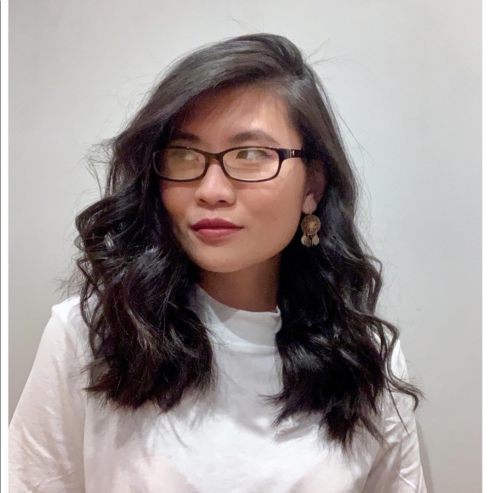 Meet your Posher, Vivian